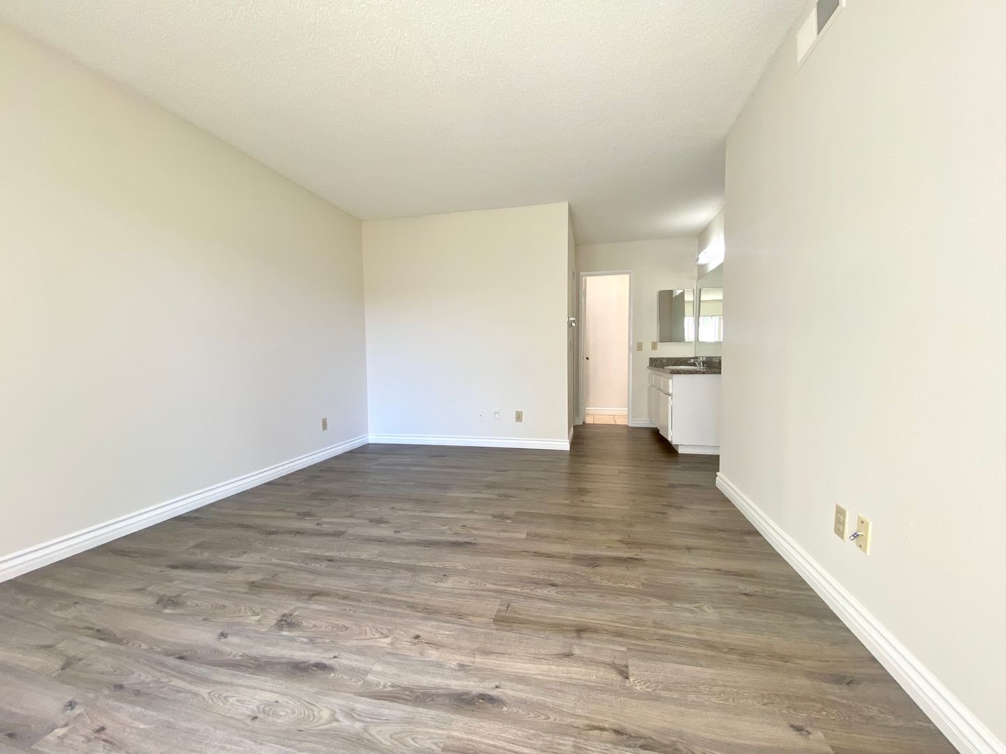 1827 Aleppo Court - Thousand Oaks - California - 3 bed, 2 bath rental property
