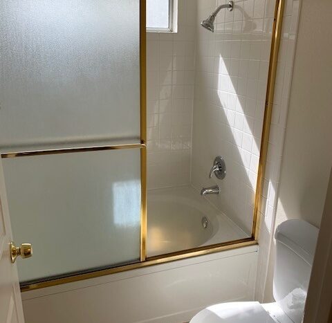 1830 Foxwood Drive - Tracy - California - 3 bed, 2 bath rental property