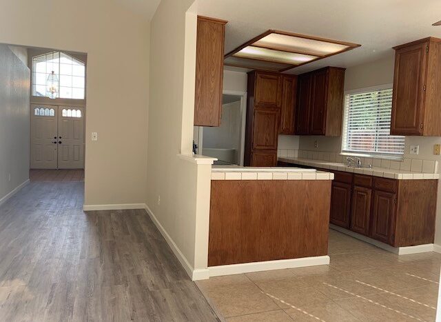 1830 Foxwood Drive - Tracy - California - 3 bed, 2 bath rental property