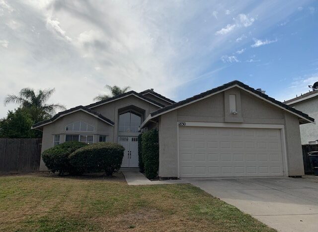 1830 Foxwood Drive - Tracy - California - 3 bed, 2 bath rental property