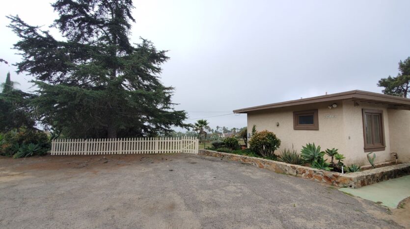 1835 Elevado Road - Vista - California - 3 bed, 2 bath rental property