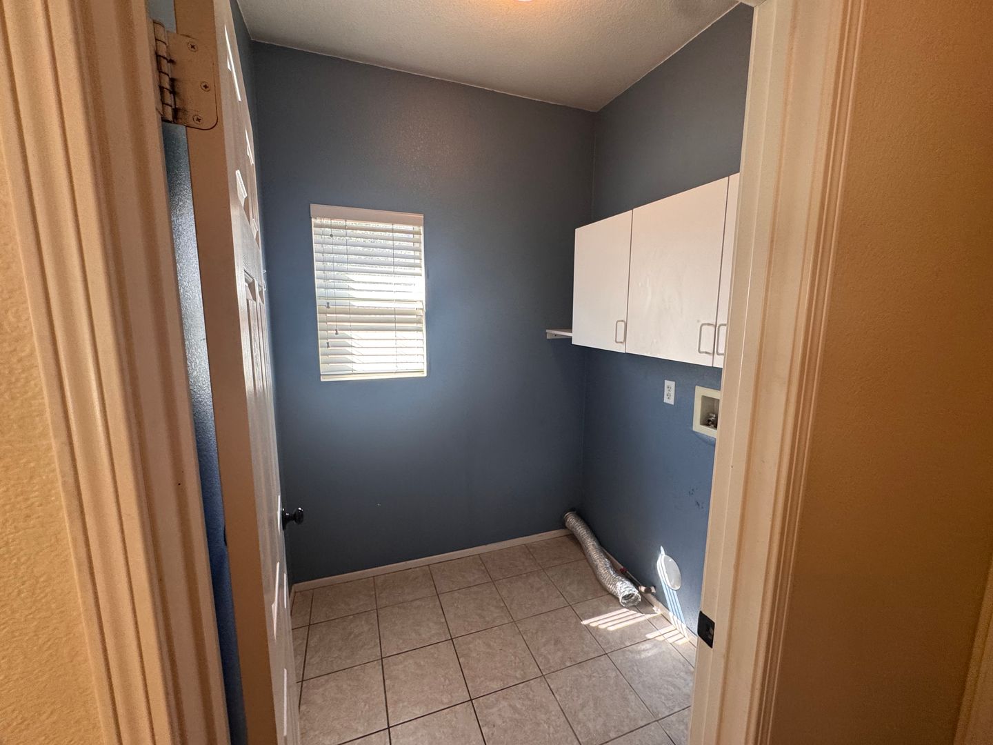 1838 Plainfield Way - Corona - California - 4 bed, 2 bath rental property