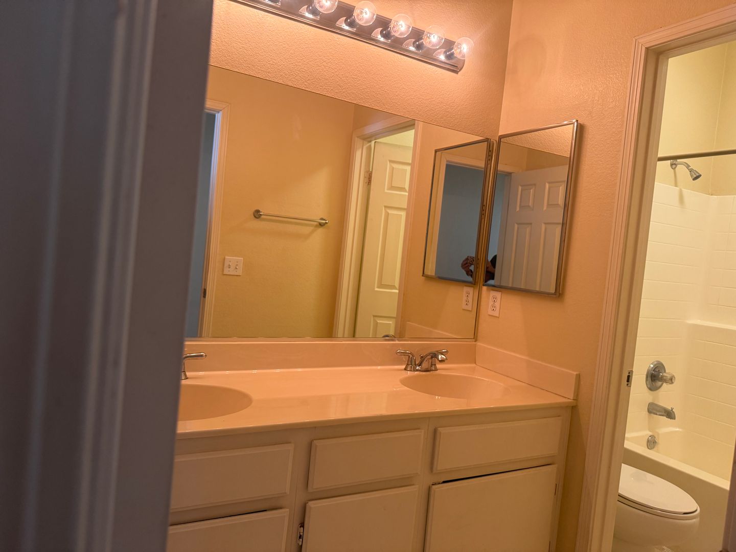 1838 Plainfield Way - Corona - California - 4 bed, 2 bath rental property