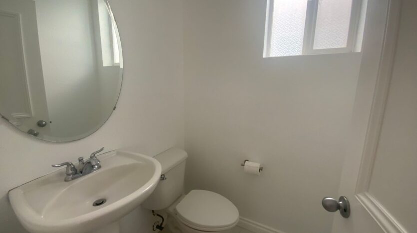 18423 100th Ave E - Puyallup - Washington - 3 bed, 2.5 bath rental property