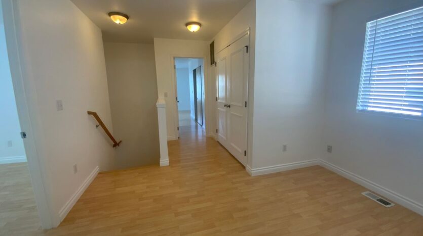 18423 100th Ave E - Puyallup - Washington - 3 bed, 2.5 bath rental property