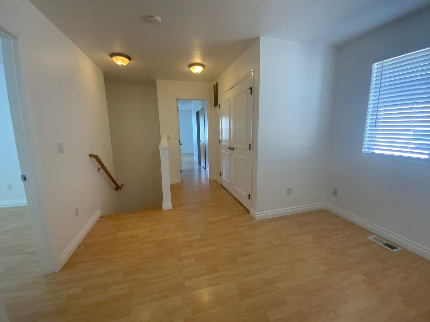 18423 100th Ave E - Puyallup - Washington - 3 bed, 2.5 bath rental property