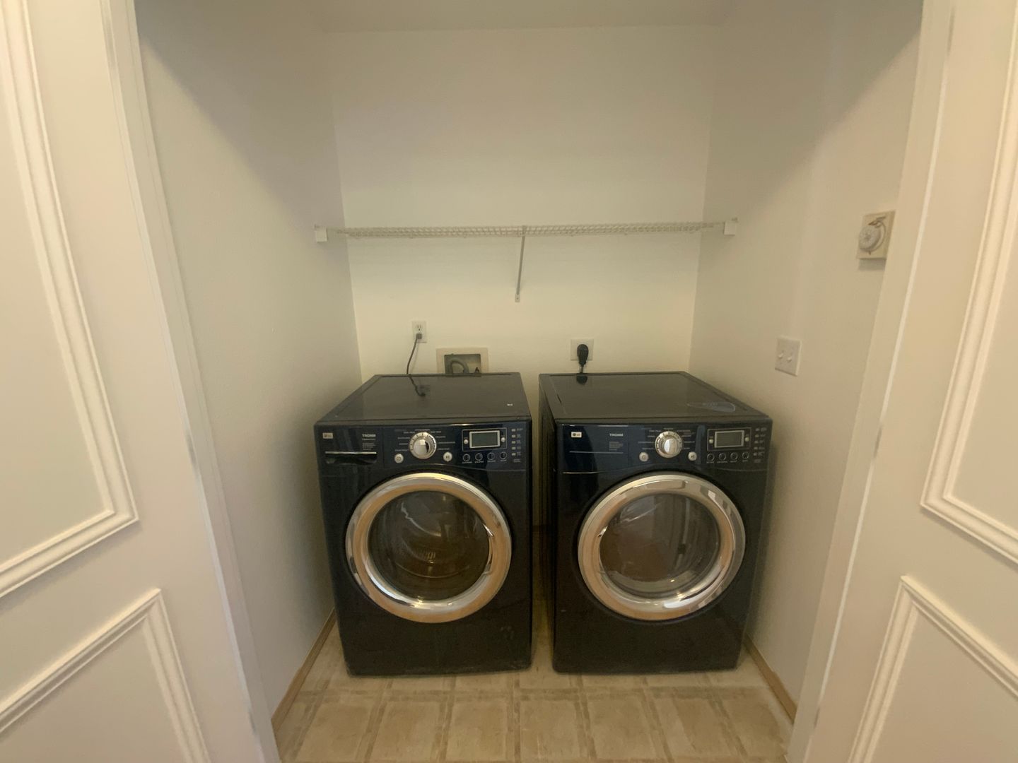 18423 100th Ave E - Puyallup - Washington - 3 bed, 2.5 bath rental property