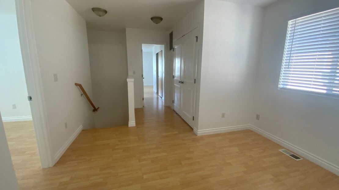 18423 100th Ave E - Puyallup - Washington - 3 bed, 2.5 bath rental property