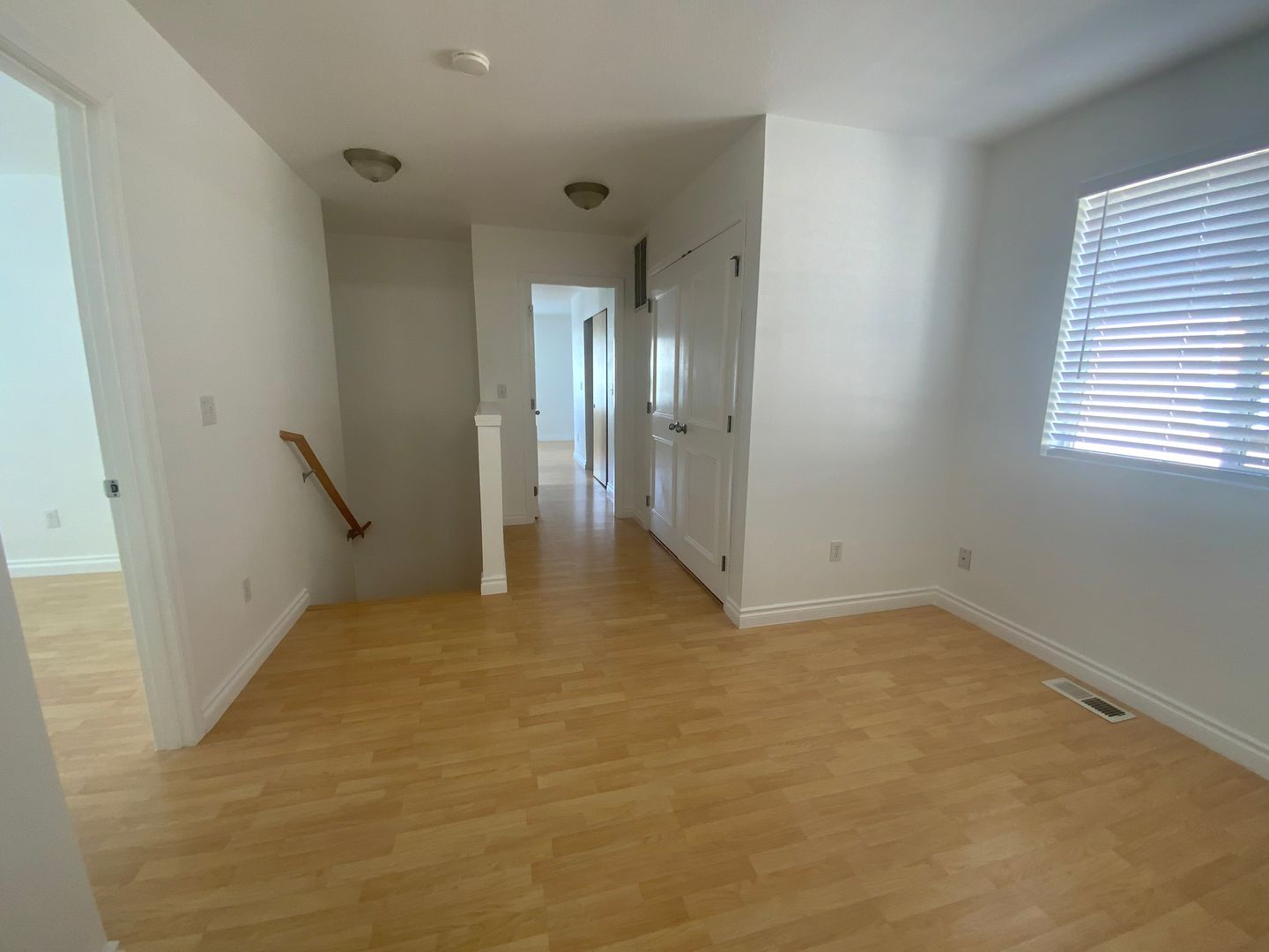 18423 100th Ave E - Puyallup - Washington - 3 bed, 2.5 bath rental property