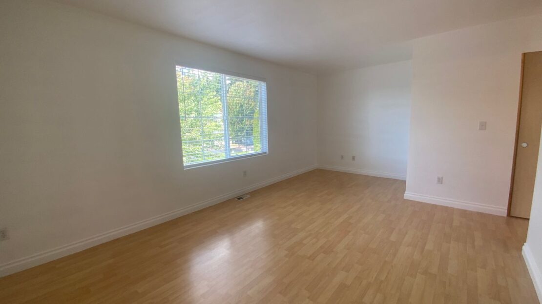 18423 100th Ave E - Puyallup - Washington - 3 bed, 2.5 bath rental property