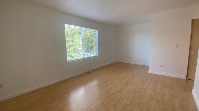 18423 100th Ave E - Puyallup - Washington - 3 bed, 2.5 bath rental property