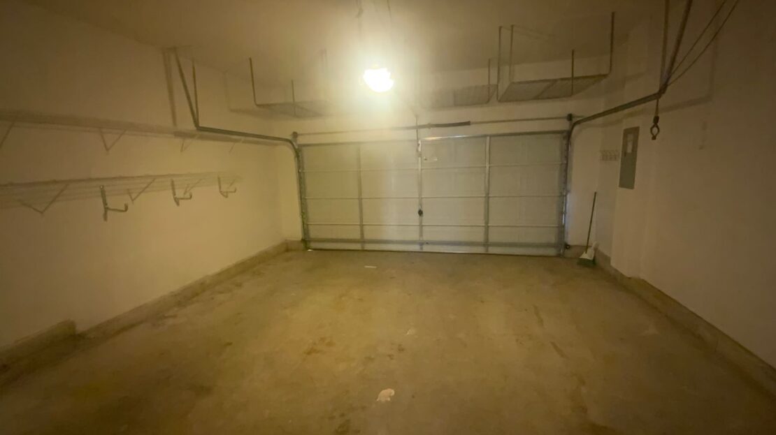 18423 100th Ave E - Puyallup - Washington - 3 bed, 2.5 bath rental property