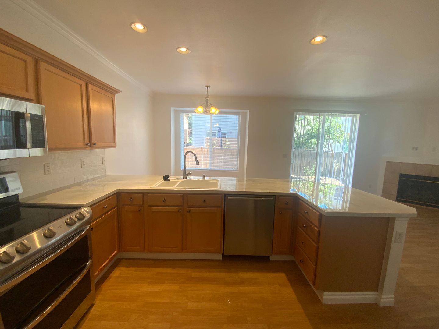 18423 100th Ave E - Puyallup - Washington - 3 bed, 2.5 bath rental property