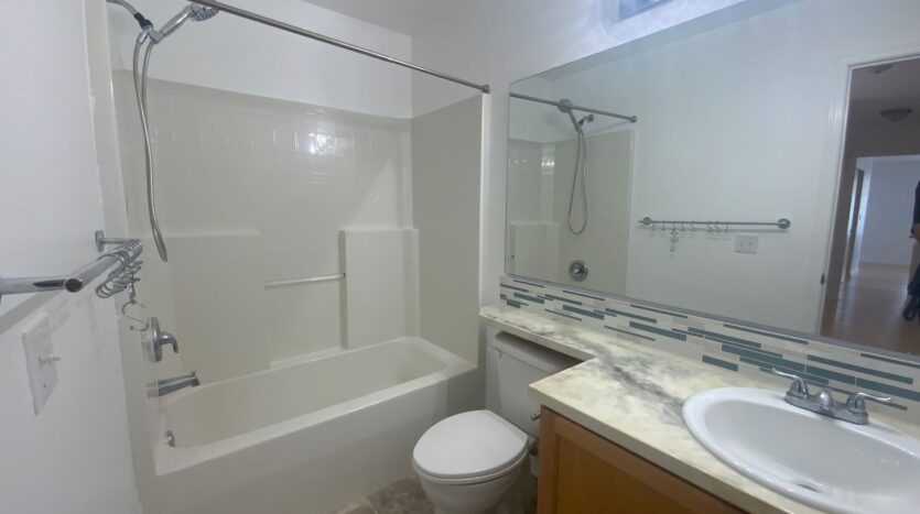 18423 100th Ave E - Puyallup - Washington - 3 bed, 2.5 bath rental property