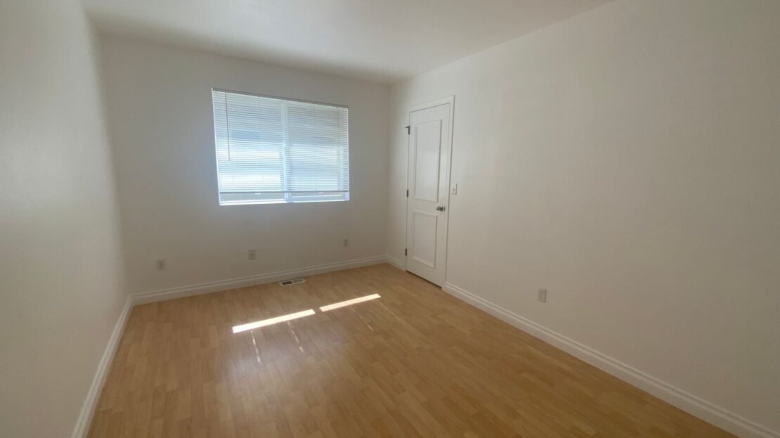 18423 100th Ave E - Puyallup - Washington - 3 bed, 2.5 bath rental property