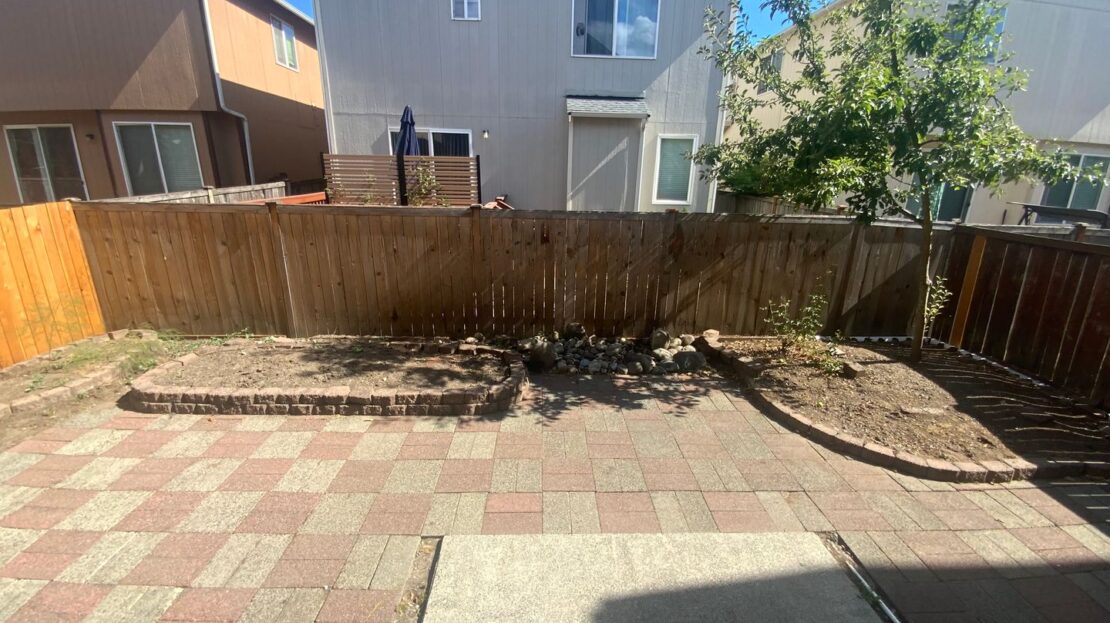 18423 100th Ave E - Puyallup - Washington - 3 bed, 2.5 bath rental property