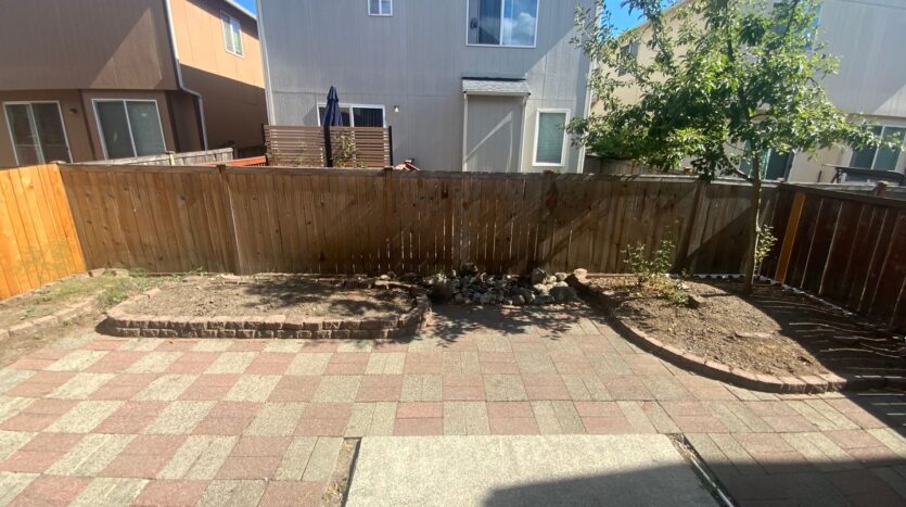 18423 100th Ave E - Puyallup - Washington - 3 bed, 2.5 bath rental property