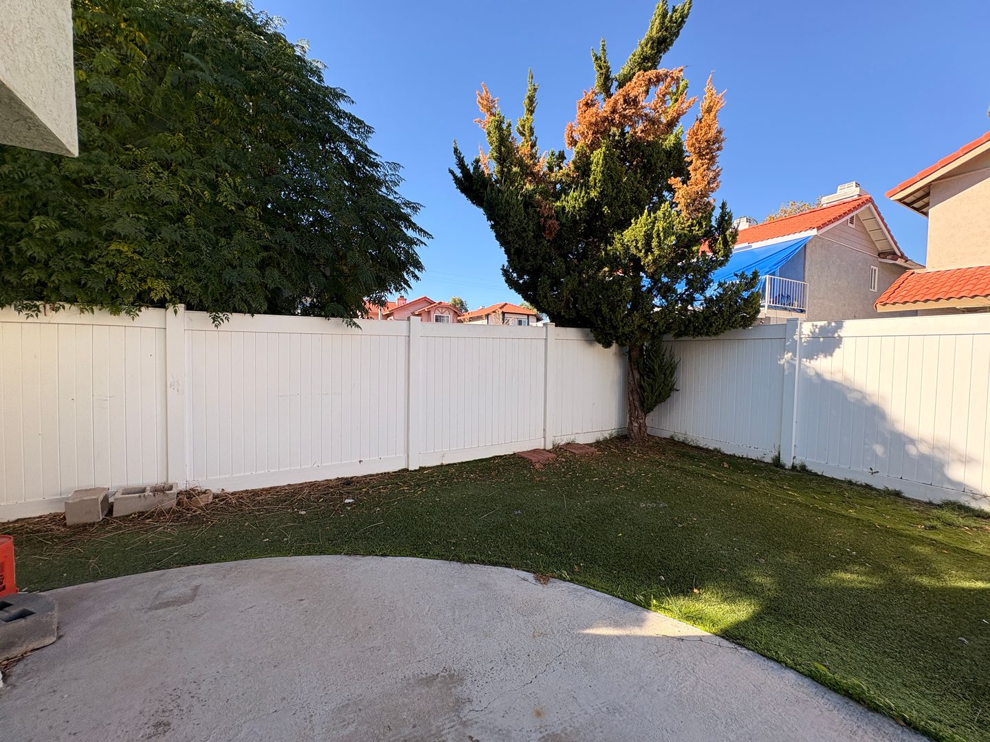 1881 Runaway Cir - Colton - California - 3 bed, 2.5 bath rental property