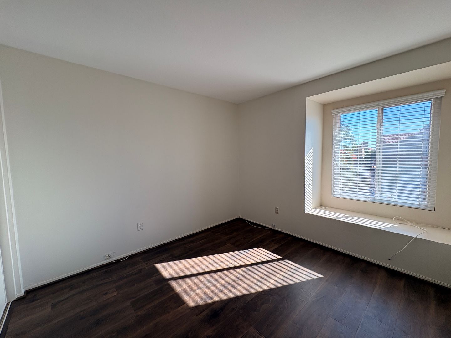 1881 Runaway Cir - Colton - California - 3 bed, 2.5 bath rental property