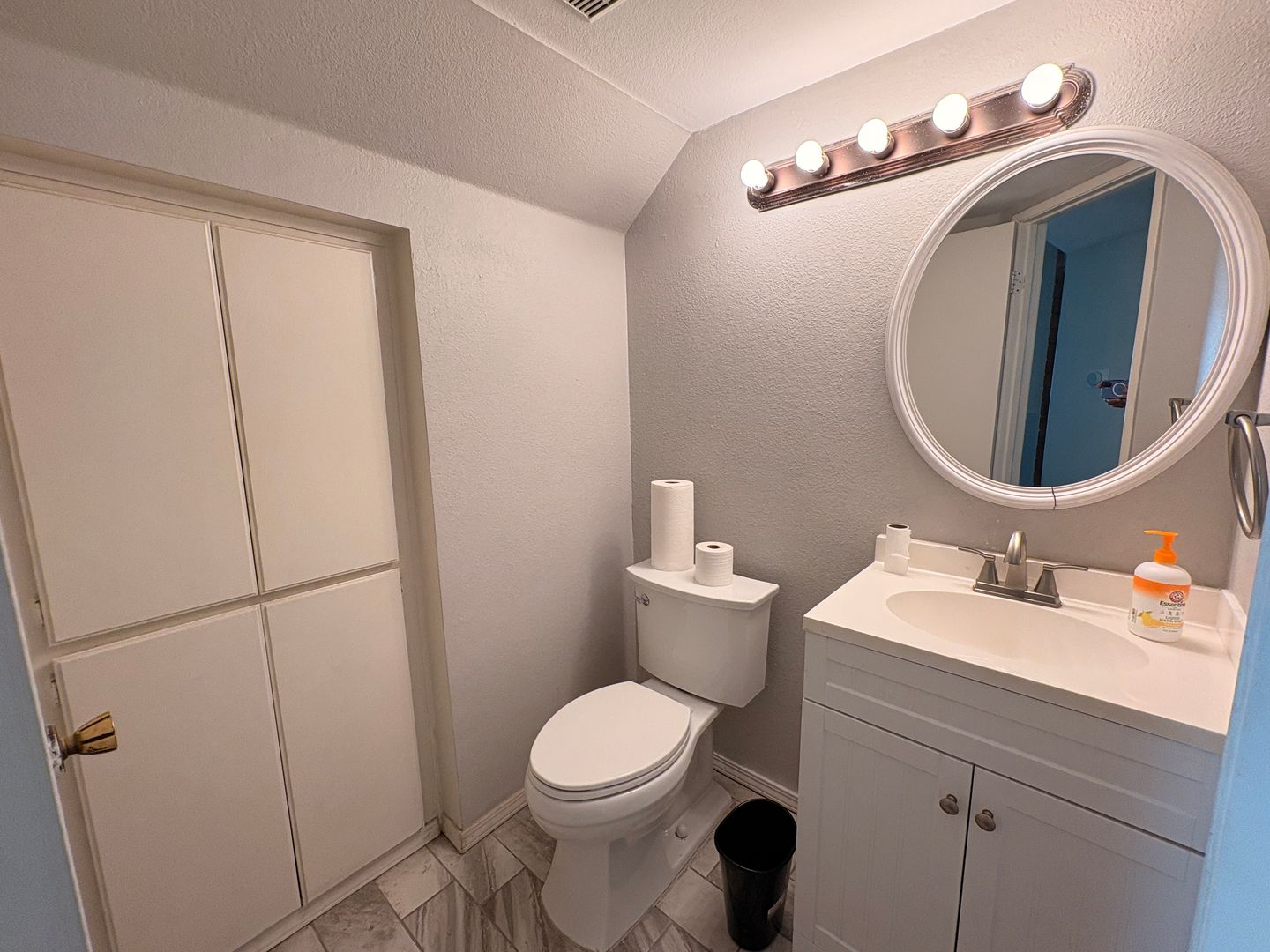 1881 Runaway Cir - Colton - California - 3 bed, 2.5 bath rental property