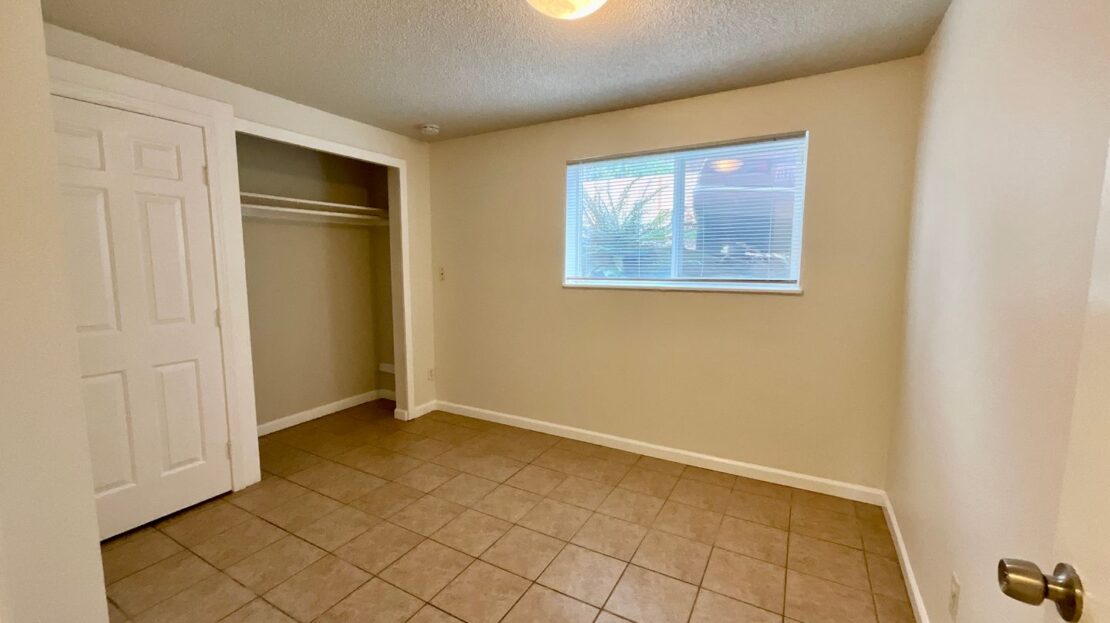 18917 47th Ave S - SeaTac - Washington - 2 bed, 1 bath rental property