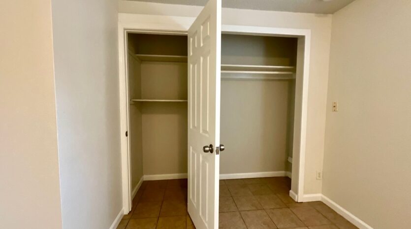 18917 47th Ave S - SeaTac - Washington - 2 bed, 1 bath rental property