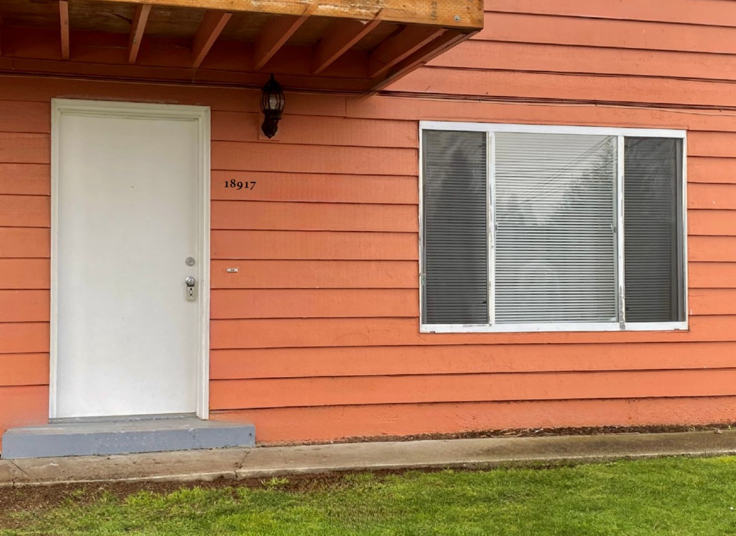18917 47th Ave S - SeaTac - Washington - 2 bed, 1 bath rental property