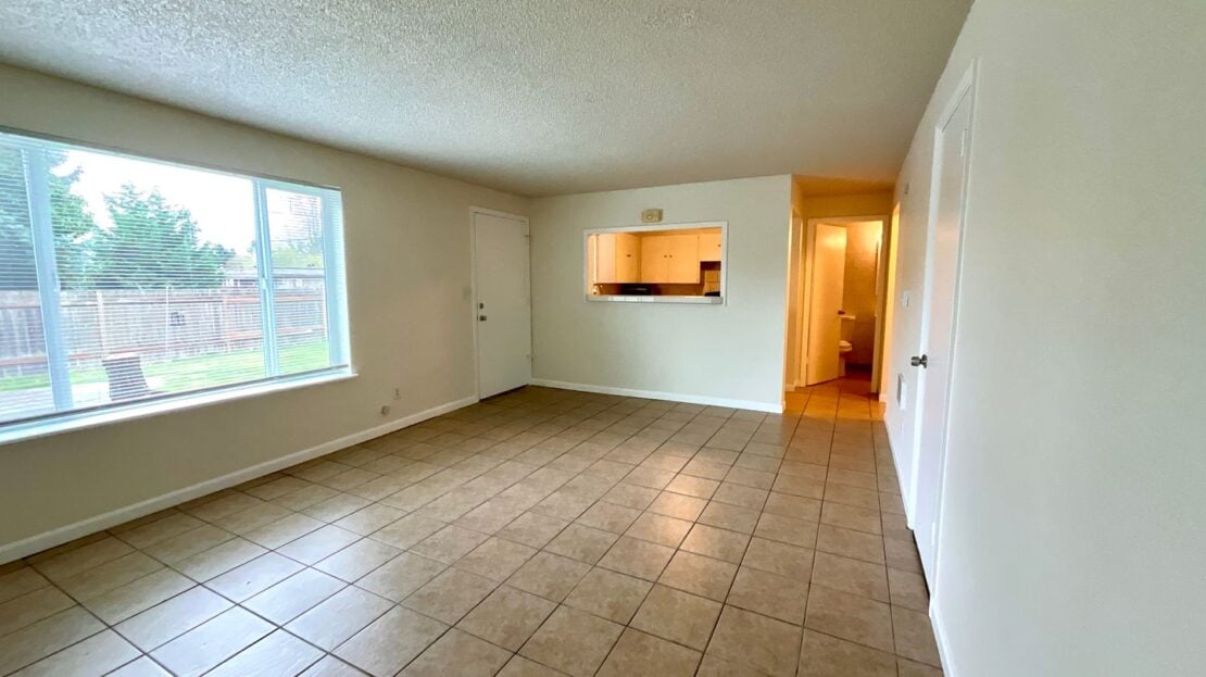 18917 47th Ave S - SeaTac - Washington - 2 bed, 1 bath rental property