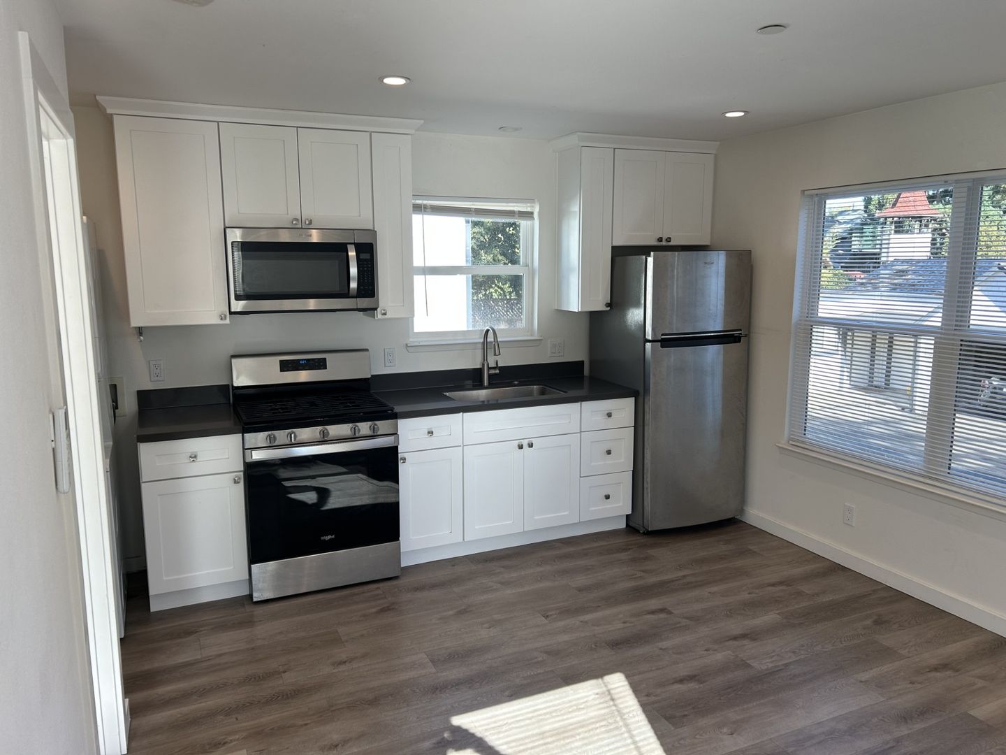 19 7th Street - Unit 8 - Petaluma - California - 1 bed, 1 bath rental property