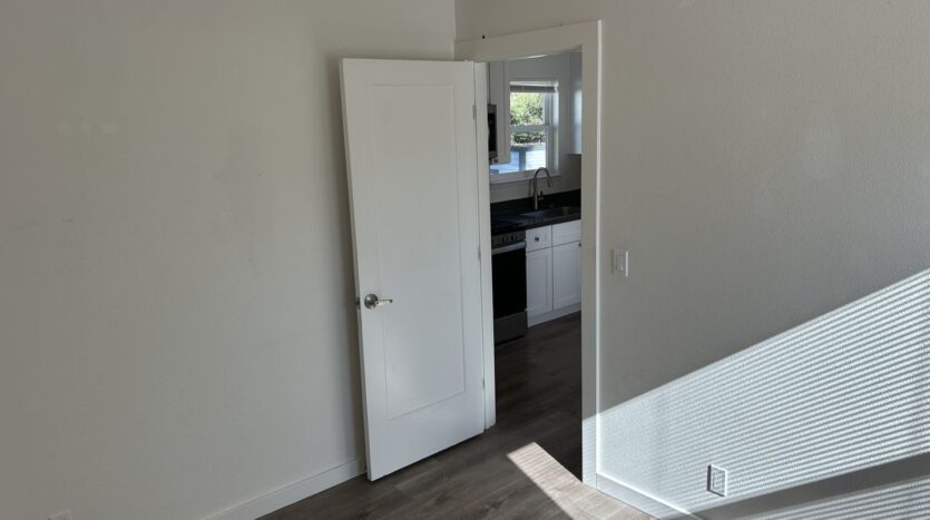 19 7th Street - Unit 8 - Petaluma - California - 1 bed, 1 bath rental property