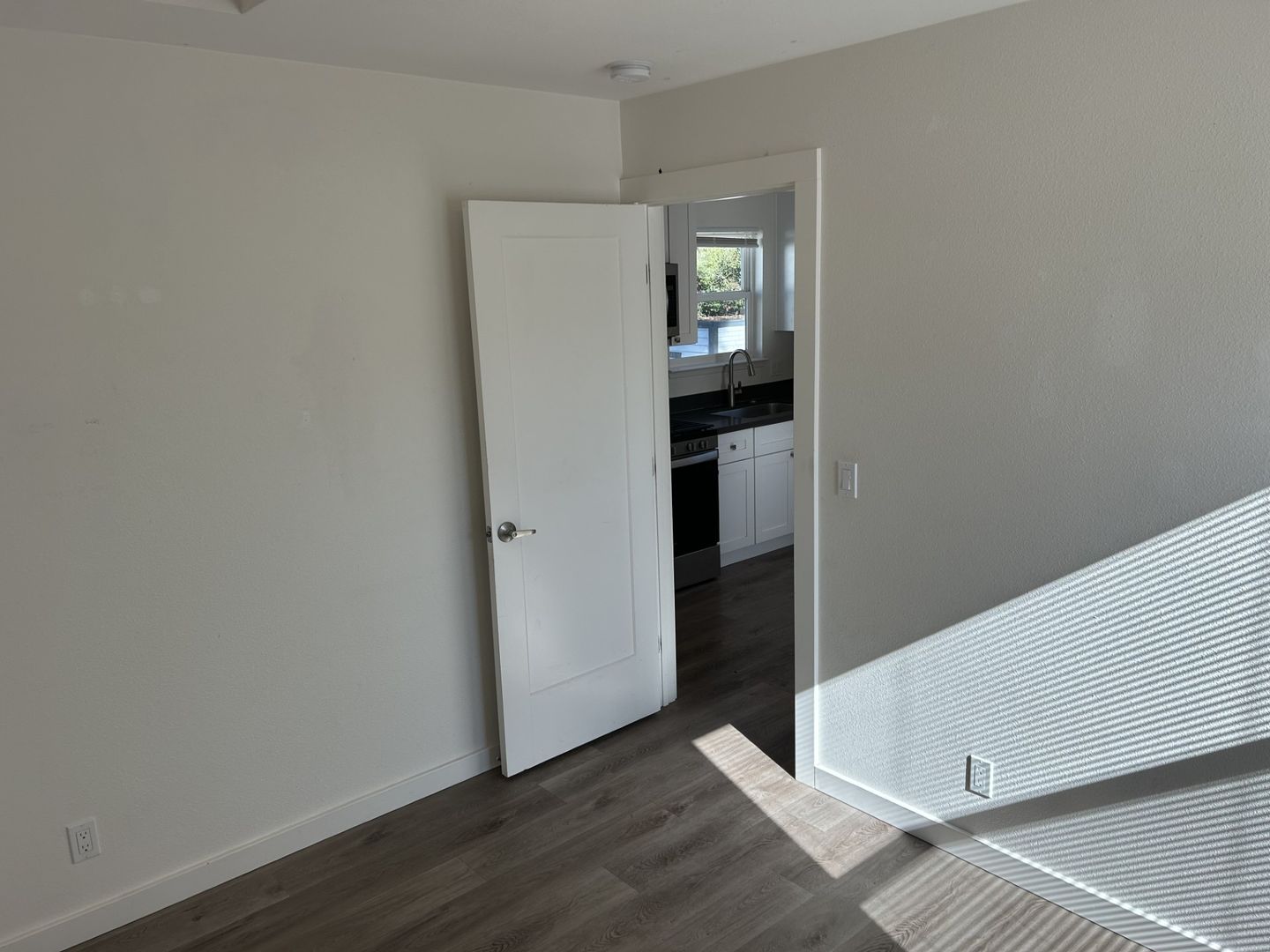 19 7th Street - Unit 8 - Petaluma - California - 1 bed, 1 bath rental property