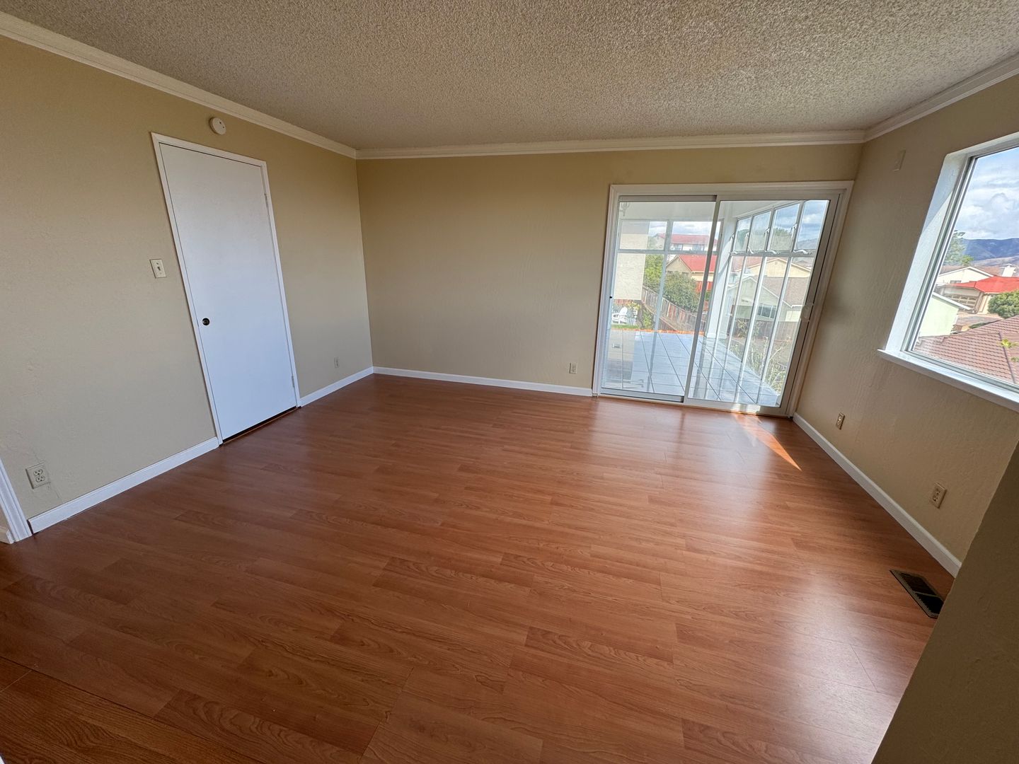 19 Summit Ct - South San Francisco - California - 4 bed, 3 bath rental property