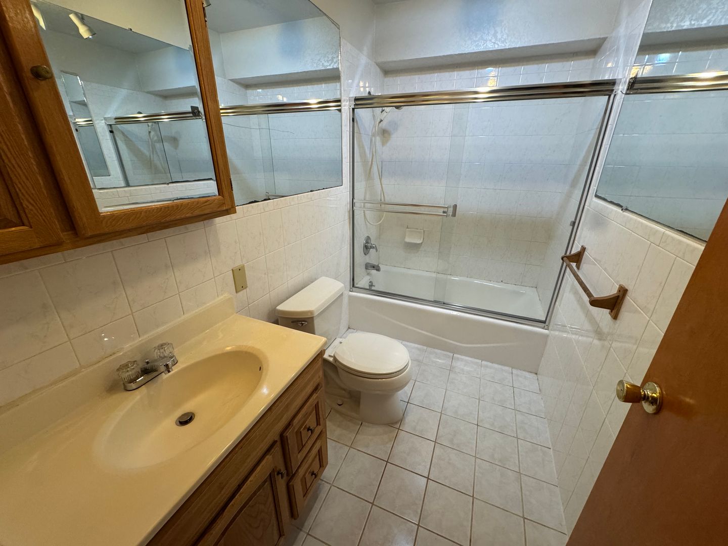 19 Summit Ct - South San Francisco - California - 4 bed, 3 bath rental property