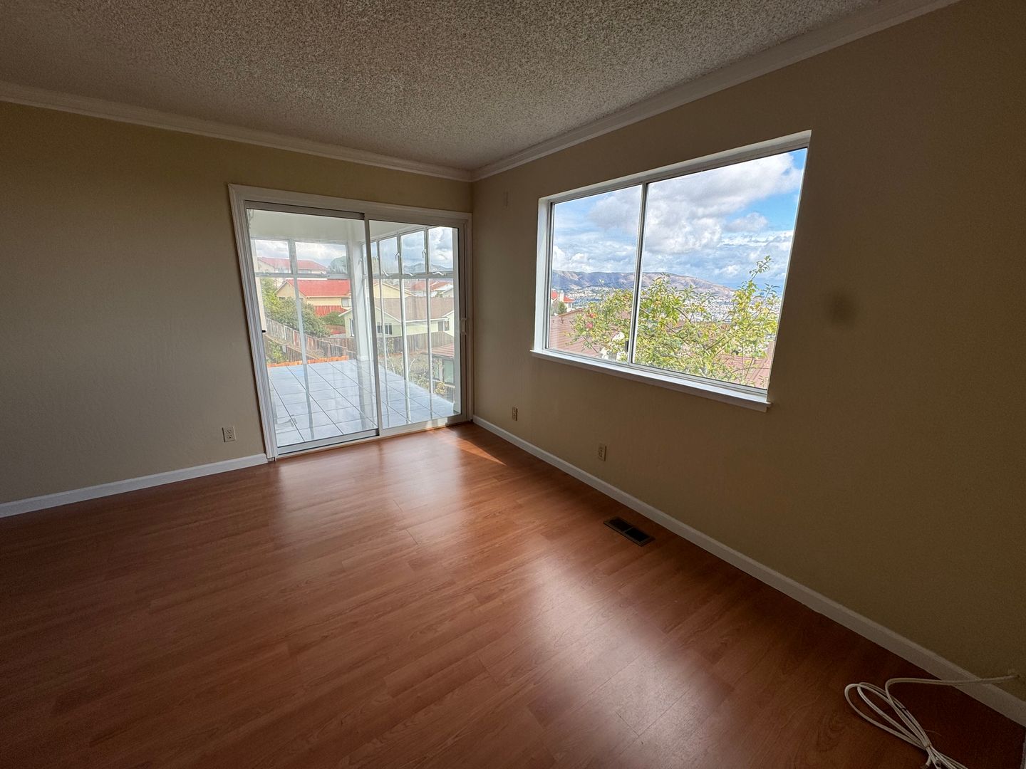 19 Summit Ct - South San Francisco - California - 4 bed, 3 bath rental property