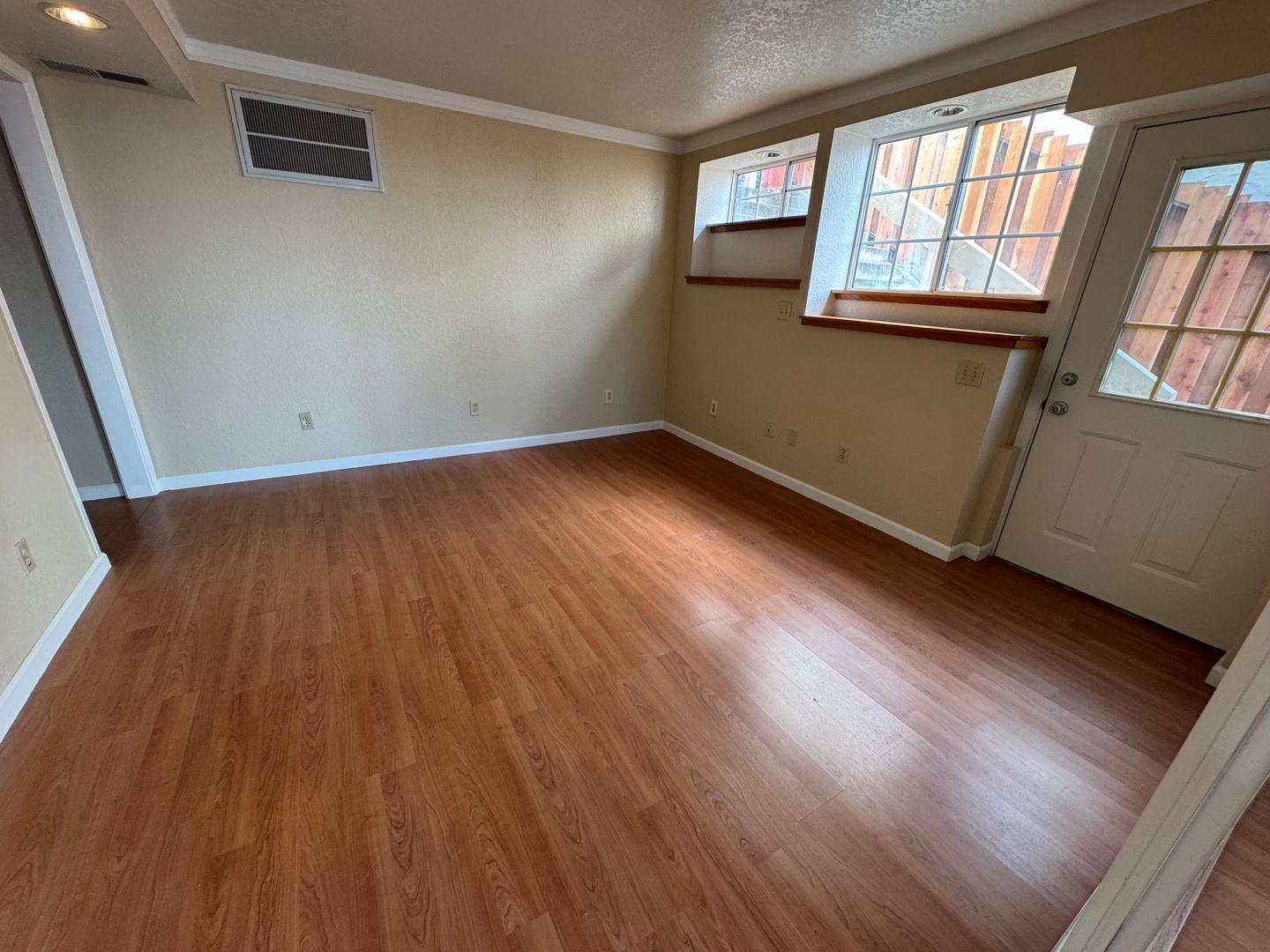 19 Summit Ct - South San Francisco - California - 4 bed, 3 bath rental property