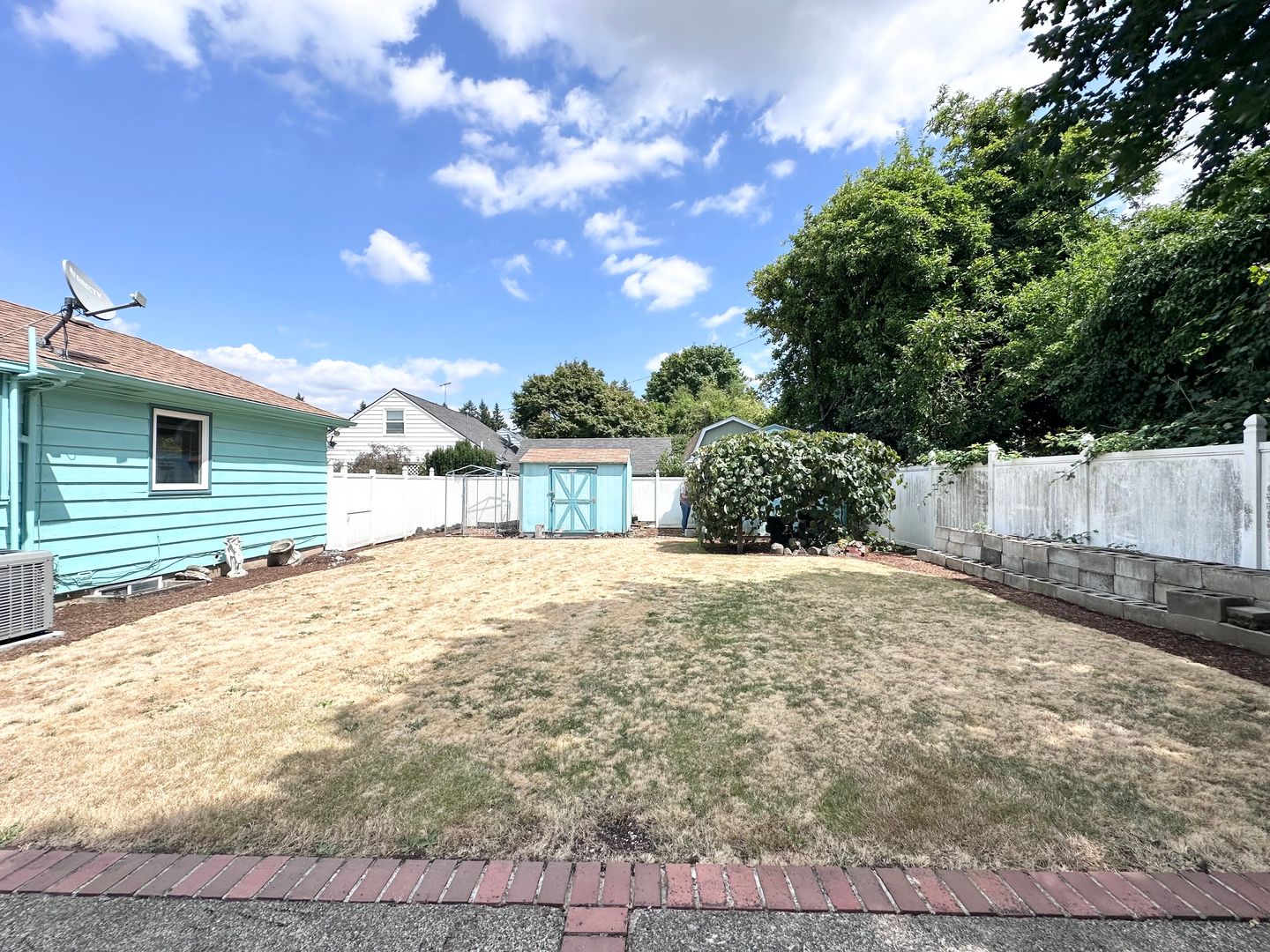 1910 NE Cramer St.  - Portland - Oregon - 3 bed, 2 bath rental property