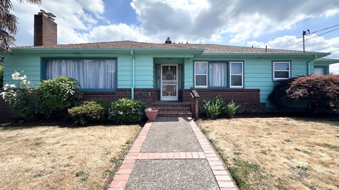1910 NE Cramer St.  - Portland - Oregon - 3 bed, 2 bath rental property