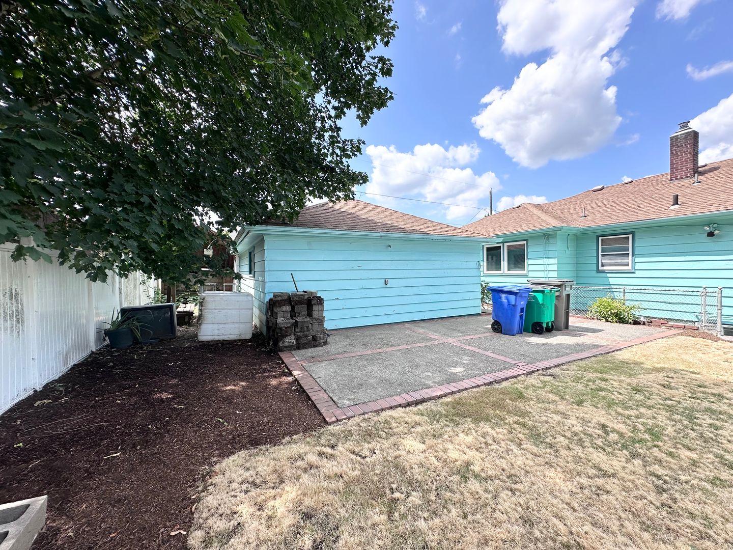 1910 NE Cramer St.  - Portland - Oregon - 3 bed, 2 bath rental property