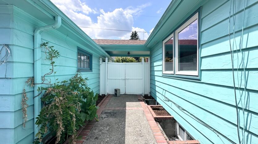 1910 NE Cramer St.  - Portland - Oregon - 3 bed, 2 bath rental property