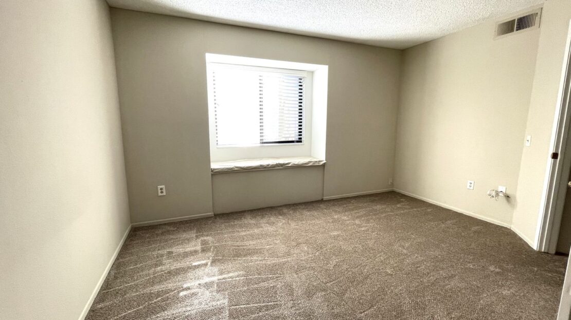 1959 Wellington Ln #3 - Vista - California - 1 bed, 1 bath rental property