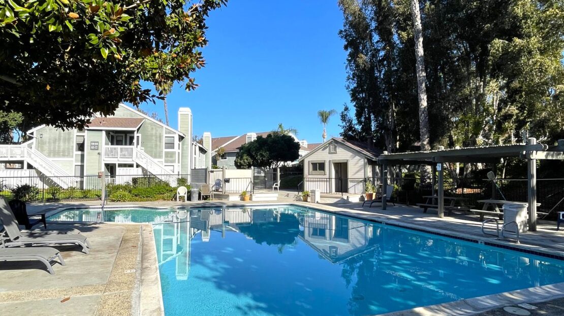 1959 Wellington Ln #3 - Vista - California - 1 bed, 1 bath rental property