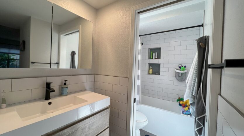 1966 Felspar St #2 - San Diego - California - 2 bed, 2.5 bath rental property