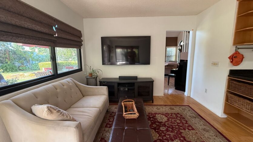 1971 Wildbrook place - Chula Vista - California - 3 bed, 2.5 bath rental property