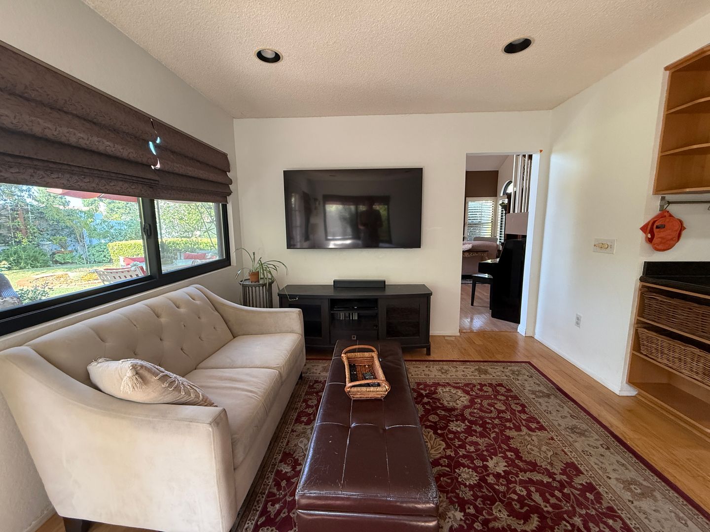 1971 Wildbrook place - Chula Vista - California - 3 bed, 2.5 bath rental property