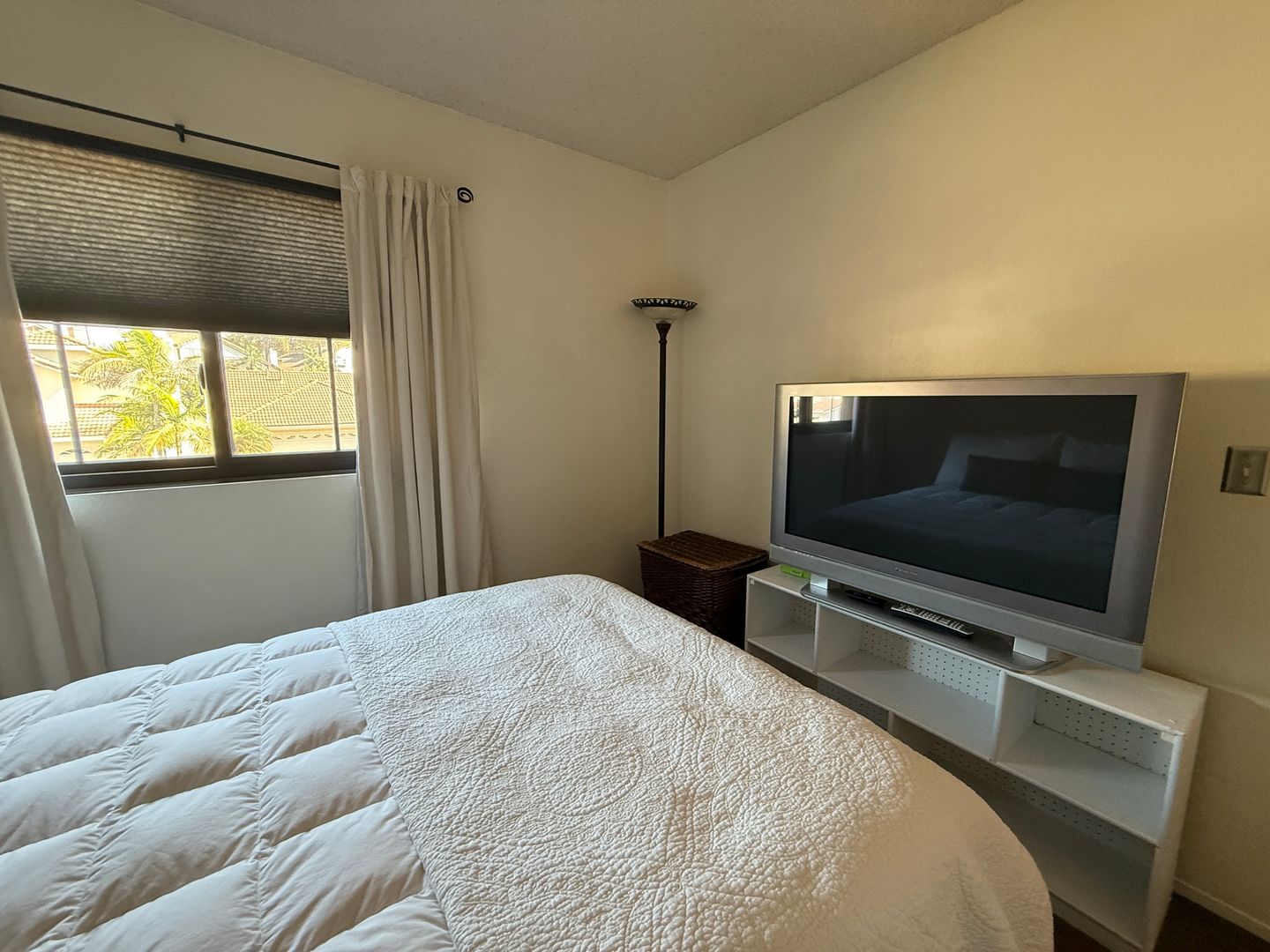 1971 Wildbrook place - Chula Vista - California - 3 bed, 2.5 bath rental property