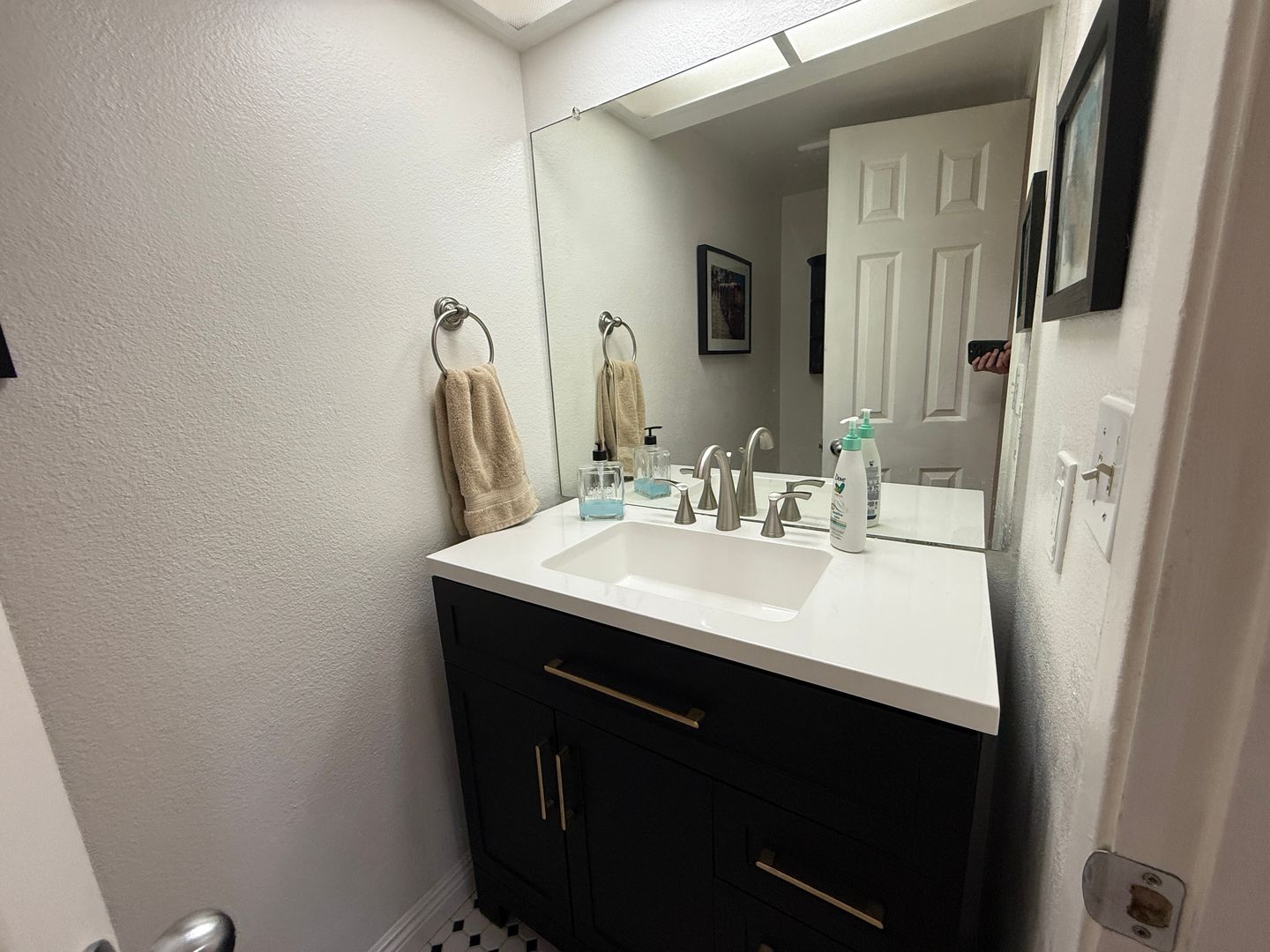 1971 Wildbrook place - Chula Vista - California - 3 bed, 2.5 bath rental property