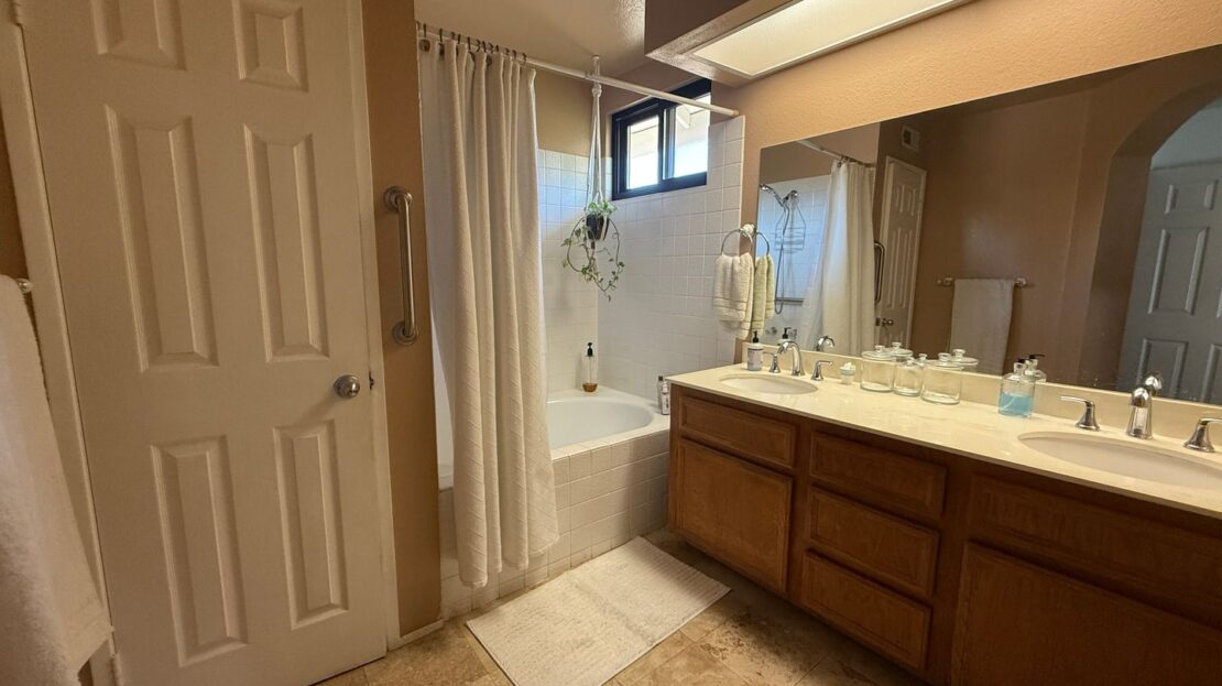 1971 Wildbrook place - Chula Vista - California - 3 bed, 2.5 bath rental property