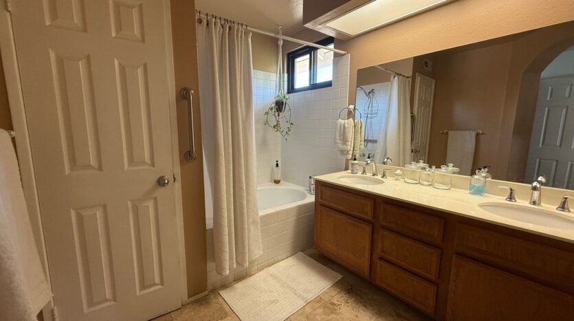 1971 Wildbrook place - Chula Vista - California - 3 bed, 2.5 bath rental property