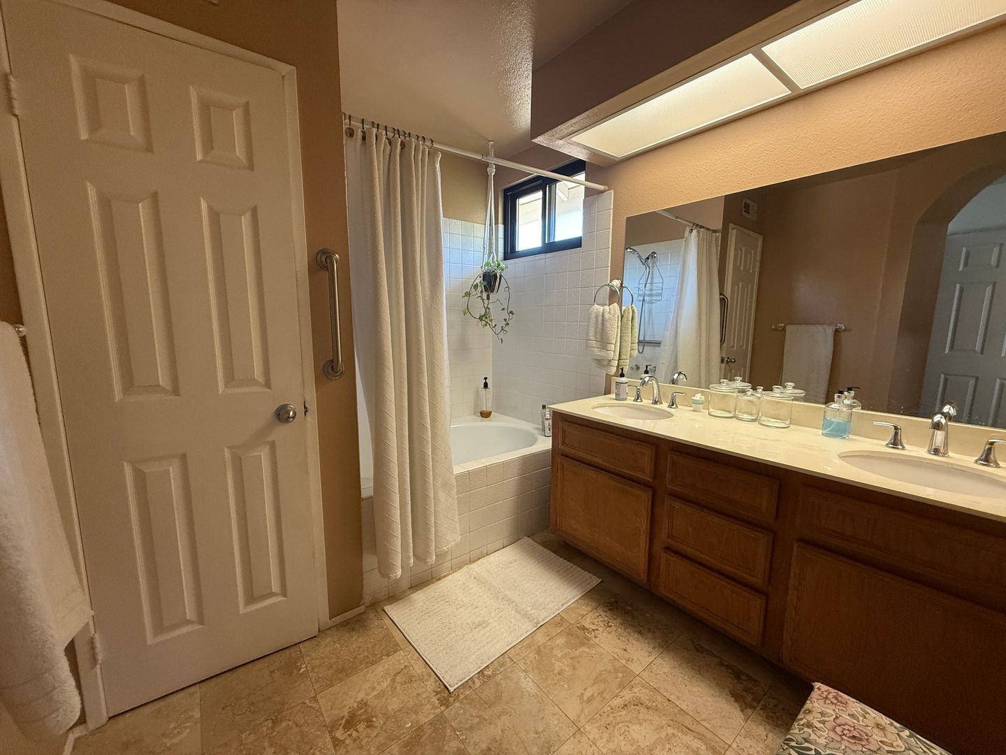 1971 Wildbrook place - Chula Vista - California - 3 bed, 2.5 bath rental property