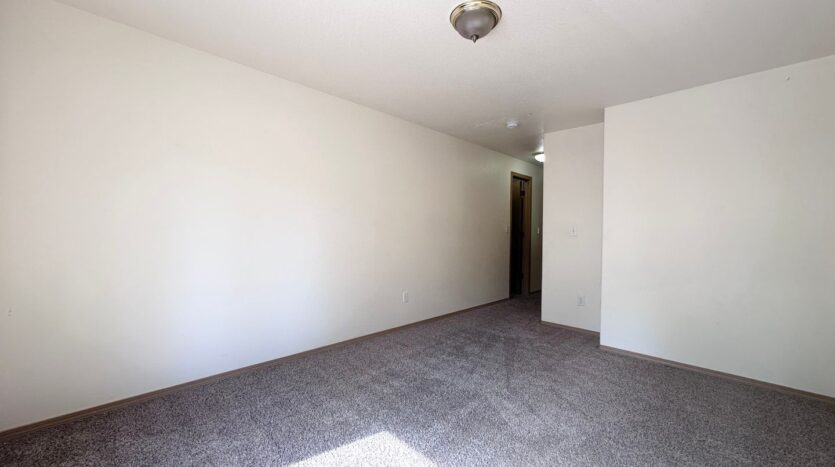 19961 NE Halsey St. - #103 - Portland - Oregon - 3 bed, 2.5 bath rental property